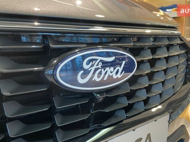 Форд Куга, объемом двигателя 1.5 л и пробегом 0 тыс. км за 32101 $, фото 14 на Automoto.ua