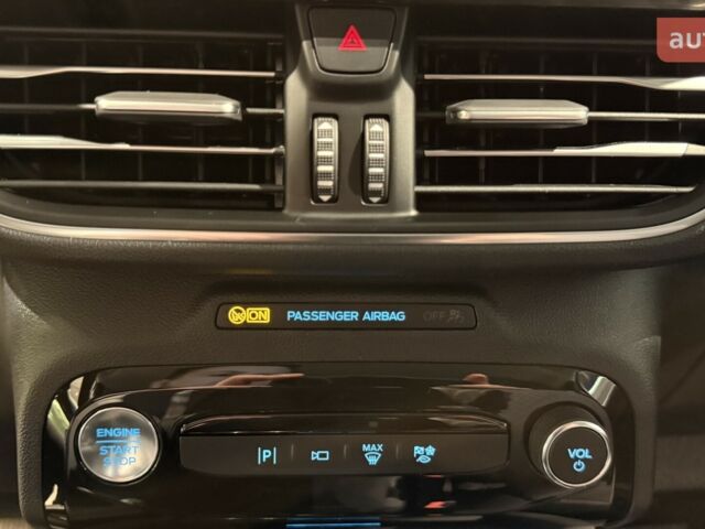 Форд Куга, объемом двигателя 2.49 л и пробегом 0 тыс. км за 39010 $, фото 21 на Automoto.ua