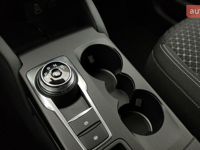 Форд Куга, объемом двигателя 1.5 л и пробегом 0 тыс. км за 32691 $, фото 17 на Automoto.ua