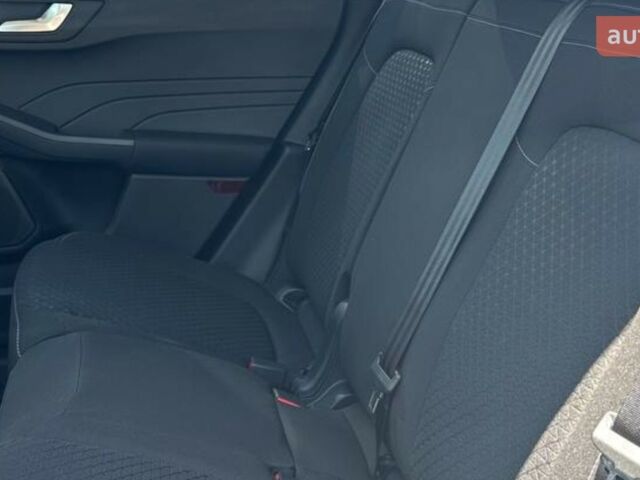 Форд Куга, объемом двигателя 2.49 л и пробегом 0 тыс. км за 40688 $, фото 11 на Automoto.ua
