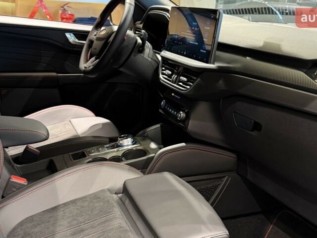 Форд Куга, об'ємом двигуна 1.5 л та пробігом 0 тис. км за 38657 $, фото 13 на Automoto.ua