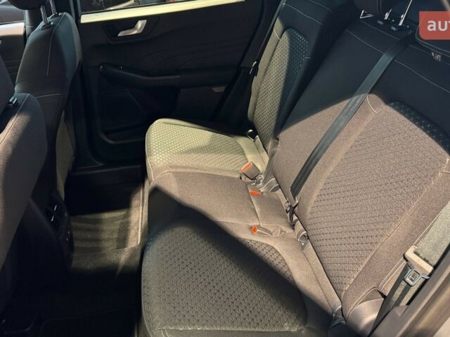 Форд Куга, объемом двигателя 2.49 л и пробегом 0 тыс. км за 35353 $, фото 17 на Automoto.ua