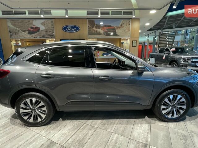 Форд Куга, объемом двигателя 1.5 л и пробегом 0 тыс. км за 31872 $, фото 9 на Automoto.ua