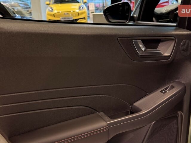 Форд Куга, об'ємом двигуна 1.5 л та пробігом 0 тис. км за 38657 $, фото 19 на Automoto.ua