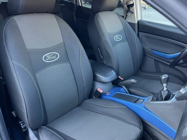 Серый Форд Куга, объемом двигателя 2 л и пробегом 290 тыс. км за 4400 $, фото 8 на Automoto.ua