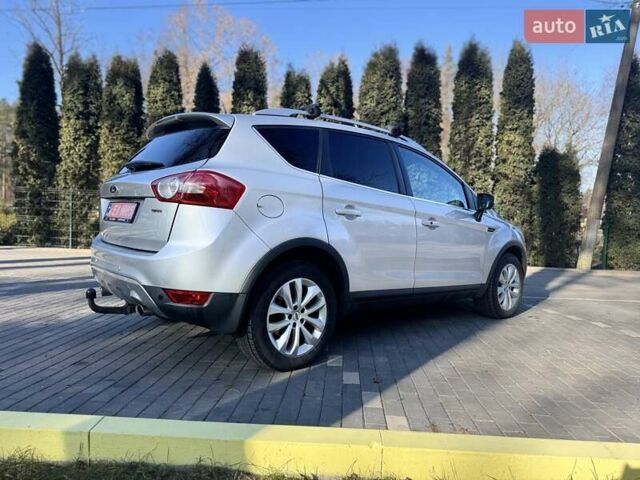 Серый Форд Куга, объемом двигателя 2 л и пробегом 217 тыс. км за 9900 $, фото 12 на Automoto.ua