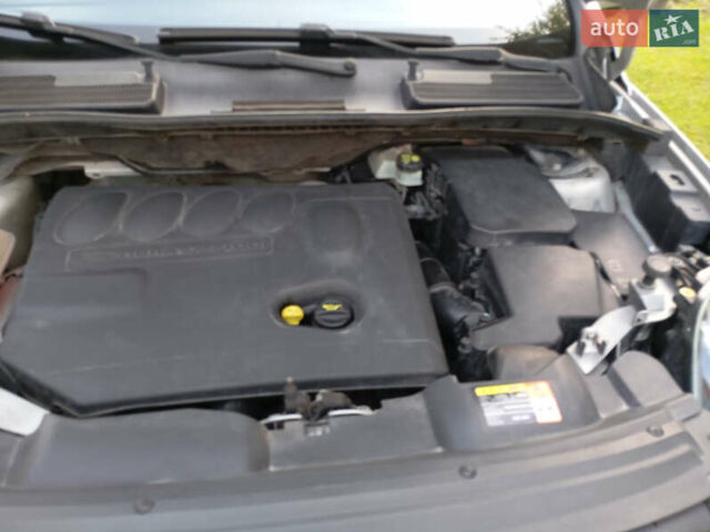 Серый Форд Куга, объемом двигателя 2 л и пробегом 268 тыс. км за 9199 $, фото 18 на Automoto.ua