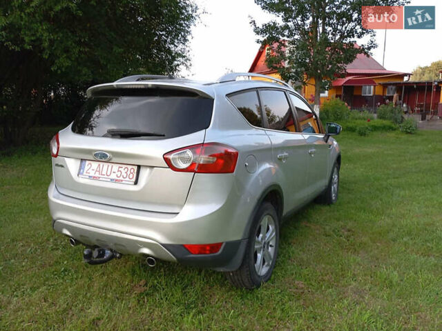 Серый Форд Куга, объемом двигателя 2 л и пробегом 268 тыс. км за 9199 $, фото 3 на Automoto.ua
