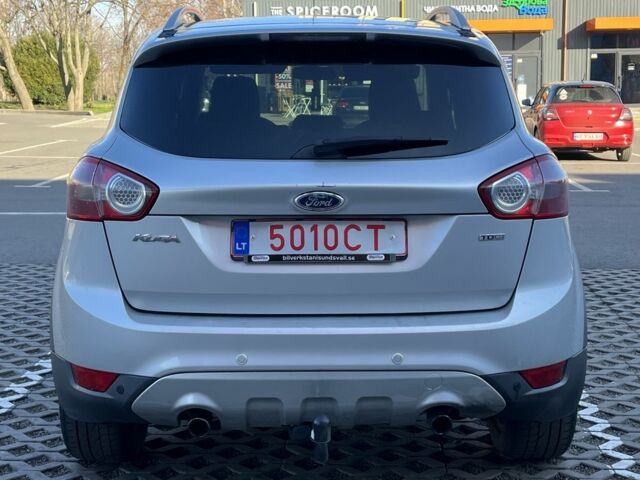 Серый Форд Куга, объемом двигателя 2 л и пробегом 290 тыс. км за 4400 $, фото 5 на Automoto.ua