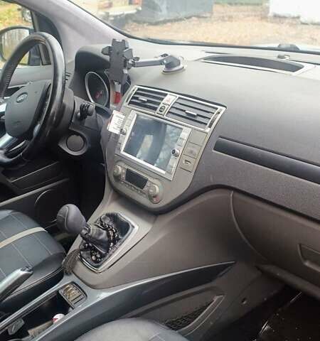 Сірий Форд Куга, об'ємом двигуна 2 л та пробігом 227 тис. км за 8500 $, фото 6 на Automoto.ua