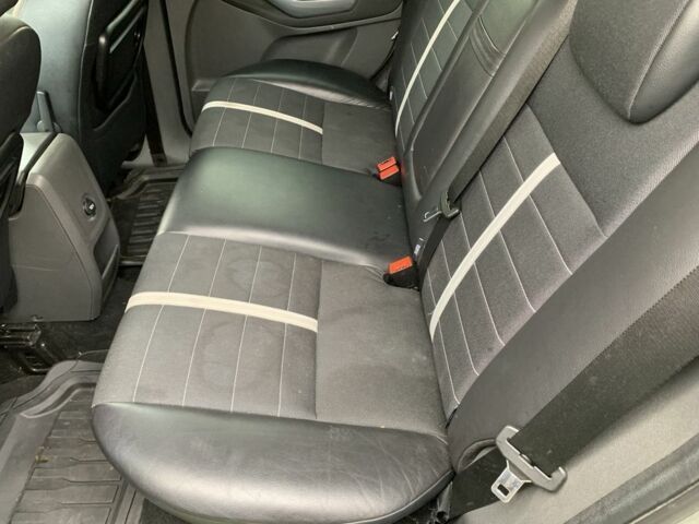 Серый Форд Куга, объемом двигателя 0 л и пробегом 219 тыс. км за 5600 $, фото 10 на Automoto.ua