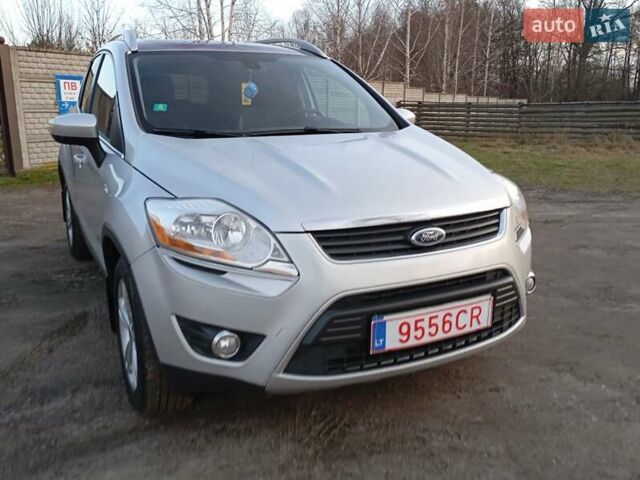 Сірий Форд Куга, об'ємом двигуна 2 л та пробігом 269 тис. км за 9200 $, фото 7 на Automoto.ua