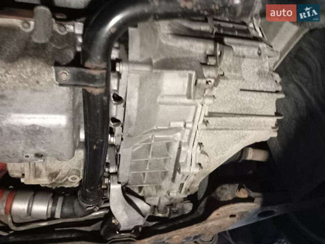 Серый Форд Куга, объемом двигателя 2 л и пробегом 268 тыс. км за 9199 $, фото 29 на Automoto.ua