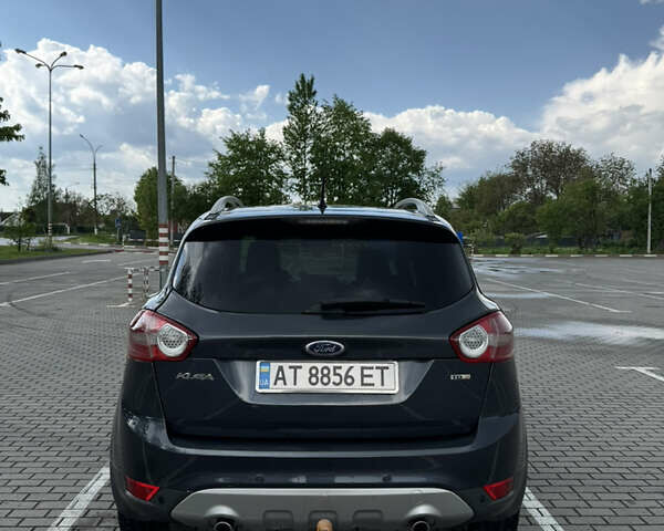 Сірий Форд Куга, об'ємом двигуна 2 л та пробігом 222 тис. км за 9300 $, фото 5 на Automoto.ua