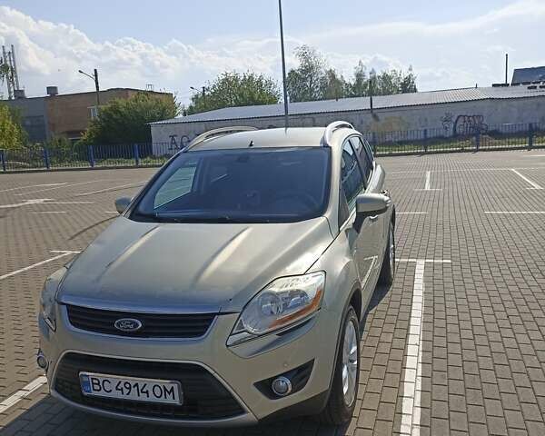 Сірий Форд Куга, об'ємом двигуна 2 л та пробігом 170 тис. км за 8000 $, фото 4 на Automoto.ua