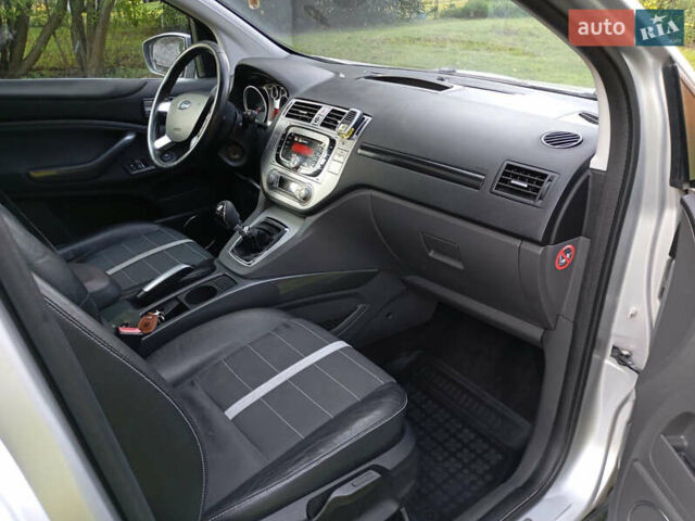 Серый Форд Куга, объемом двигателя 2 л и пробегом 268 тыс. км за 9199 $, фото 17 на Automoto.ua