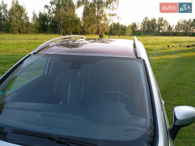 Серый Форд Куга, объемом двигателя 2 л и пробегом 268 тыс. км за 9199 $, фото 5 на Automoto.ua