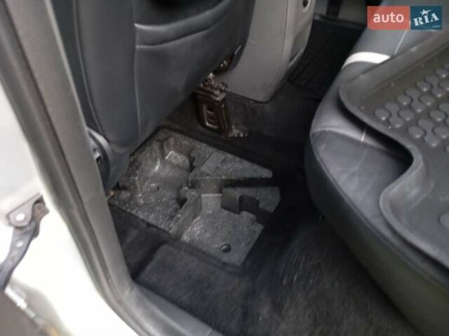 Сірий Форд Куга, об'ємом двигуна 2 л та пробігом 269 тис. км за 9200 $, фото 15 на Automoto.ua