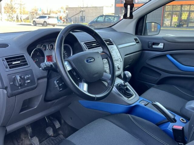 Серый Форд Куга, объемом двигателя 2 л и пробегом 290 тыс. км за 4400 $, фото 11 на Automoto.ua