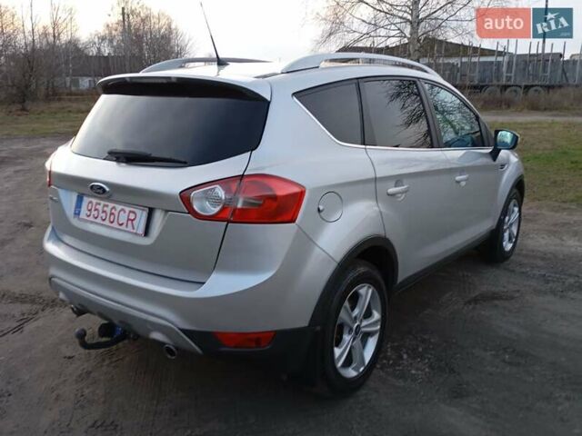 Сірий Форд Куга, об'ємом двигуна 2 л та пробігом 269 тис. км за 9200 $, фото 4 на Automoto.ua