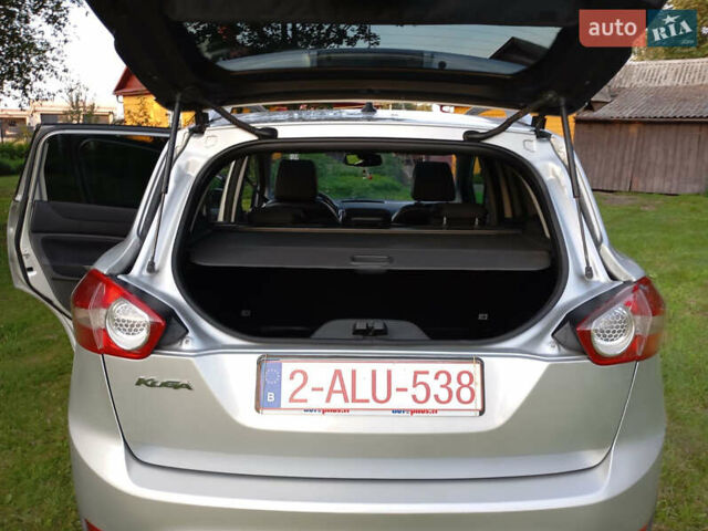 Серый Форд Куга, объемом двигателя 2 л и пробегом 268 тыс. км за 9199 $, фото 19 на Automoto.ua