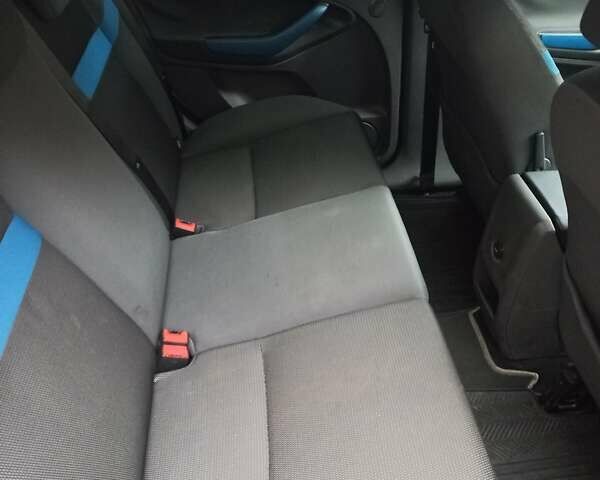 Серый Форд Куга, объемом двигателя 2.52 л и пробегом 179 тыс. км за 9800 $, фото 13 на Automoto.ua