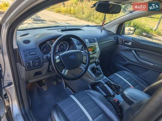 Сірий Форд Куга, об'ємом двигуна 2 л та пробігом 260 тис. км за 9950 $, фото 11 на Automoto.ua