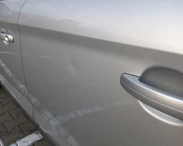 Серый Форд Куга, объемом двигателя 2.52 л и пробегом 179 тыс. км за 9800 $, фото 15 на Automoto.ua