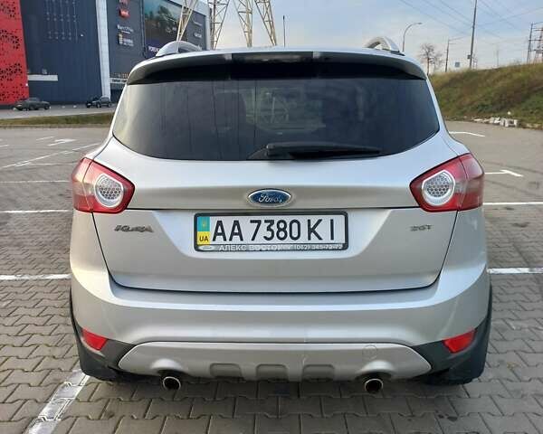 Серый Форд Куга, объемом двигателя 2.52 л и пробегом 179 тыс. км за 9800 $, фото 7 на Automoto.ua