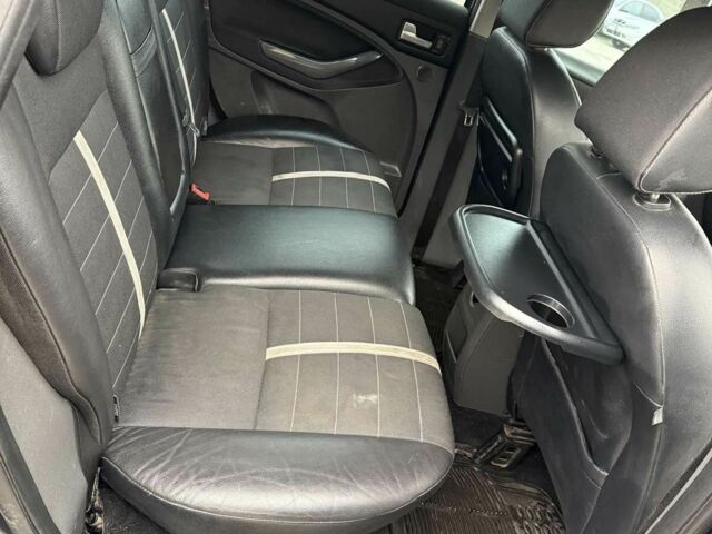 Серый Форд Куга, объемом двигателя 2 л и пробегом 189 тыс. км за 5500 $, фото 7 на Automoto.ua