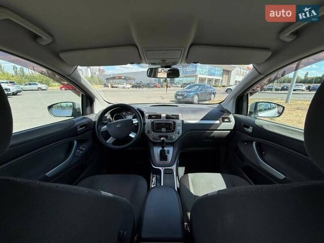 Серый Форд Куга, объемом двигателя 2.52 л и пробегом 115 тыс. км за 9900 $, фото 32 на Automoto.ua