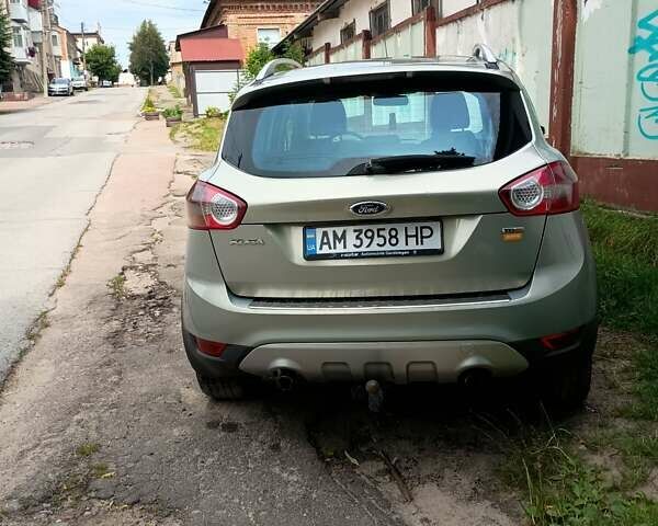 Сірий Форд Куга, об'ємом двигуна 2 л та пробігом 290 тис. км за 10250 $, фото 11 на Automoto.ua