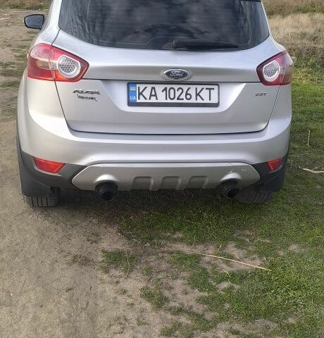 Серый Форд Куга, объемом двигателя 2.5 л и пробегом 230 тыс. км за 10300 $, фото 6 на Automoto.ua