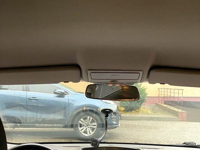 Сірий Форд Куга, об'ємом двигуна 2 л та пробігом 277 тис. км за 10398 $, фото 9 на Automoto.ua