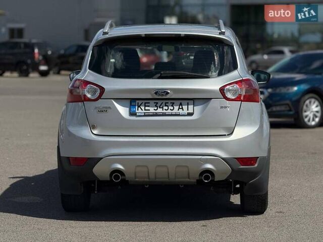 Серый Форд Куга, объемом двигателя 2.52 л и пробегом 115 тыс. км за 9900 $, фото 14 на Automoto.ua