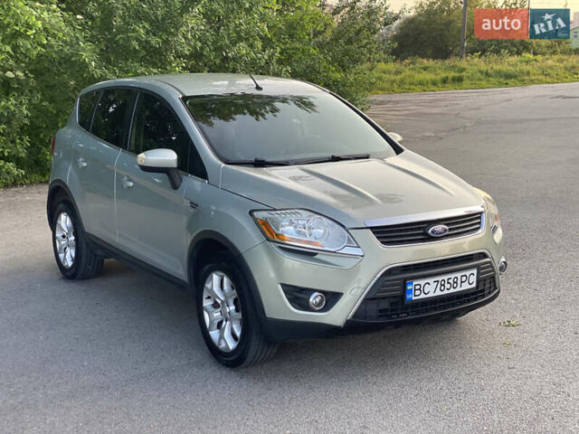 Серый Форд Куга, объемом двигателя 2 л и пробегом 281 тыс. км за 9100 $, фото 5 на Automoto.ua