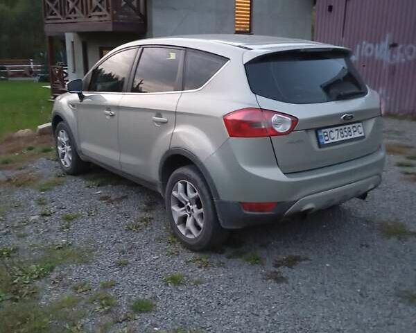 Серый Форд Куга, объемом двигателя 2 л и пробегом 295 тыс. км за 9300 $, фото 2 на Automoto.ua