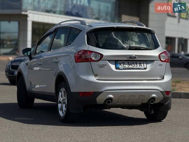 Серый Форд Куга, объемом двигателя 2.52 л и пробегом 115 тыс. км за 9900 $, фото 15 на Automoto.ua