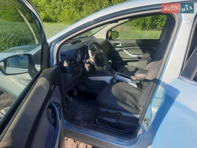 Серый Форд Куга, объемом двигателя 2 л и пробегом 249 тыс. км за 10300 $, фото 15 на Automoto.ua