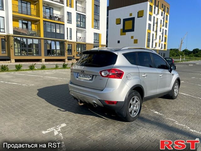 Серый Форд Куга, объемом двигателя 2 л и пробегом 270 тыс. км за 9400 $, фото 2 на Automoto.ua