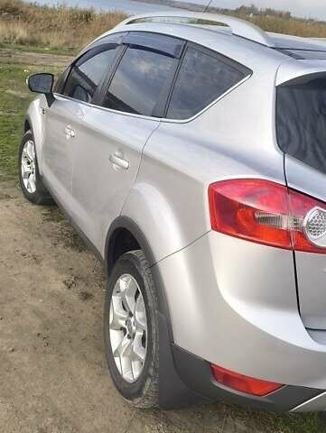 Серый Форд Куга, объемом двигателя 2.5 л и пробегом 230 тыс. км за 10300 $, фото 3 на Automoto.ua