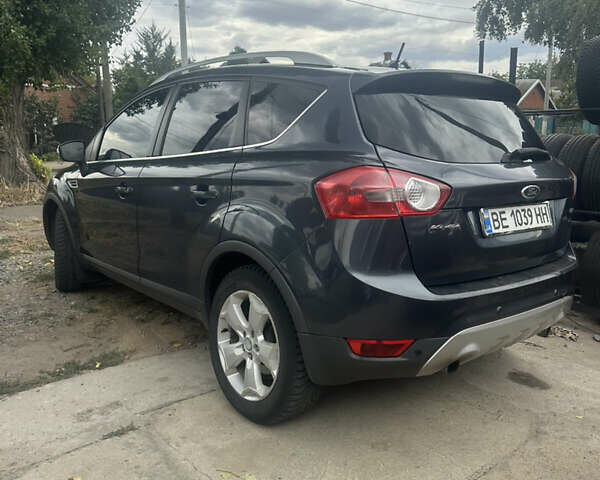 Сірий Форд Куга, об'ємом двигуна 2 л та пробігом 272 тис. км за 9999 $, фото 3 на Automoto.ua