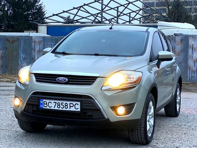 Сірий Форд Куга, об'ємом двигуна 2 л та пробігом 277 тис. км за 10398 $, фото 2 на Automoto.ua