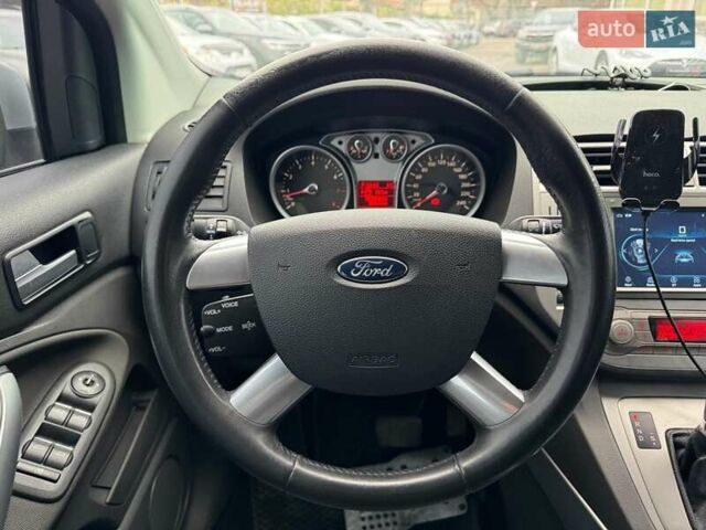 Серый Форд Куга, объемом двигателя 2.5 л и пробегом 189 тыс. км за 11490 $, фото 24 на Automoto.ua