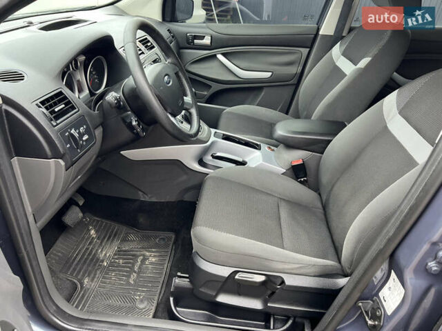 Сірий Форд Куга, об'ємом двигуна 2 л та пробігом 218 тис. км за 11200 $, фото 13 на Automoto.ua