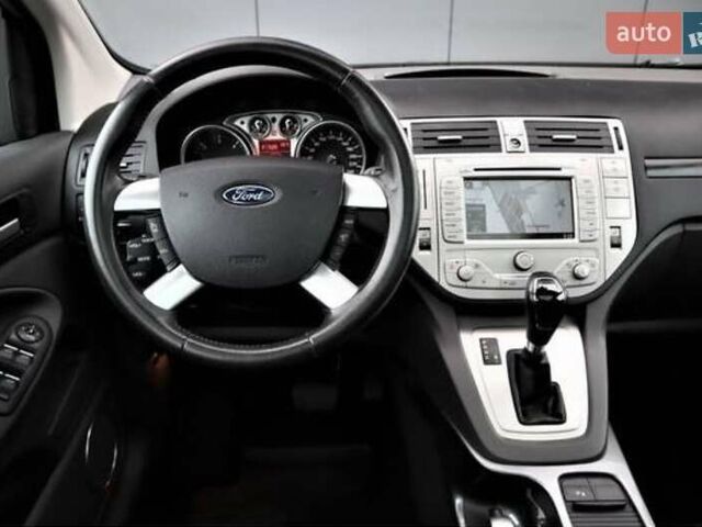 Форд Куга 2011 в Харькове на Automoto.ua Серый Форд Куга, объемом двигателя 2 л и пробегом 280 тыс. км за 12500 $, фото 1 на Automoto.ua