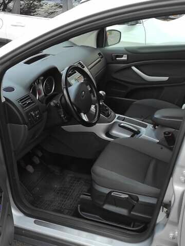 Форд Куга 2011 в Виннице на Automoto.ua Серый Форд Куга, объемом двигателя 2 л и пробегом 124 тыс. км за 10800 $, фото 4 на Automoto.ua