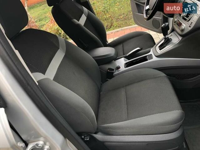 Сірий Форд Куга, об'ємом двигуна 2 л та пробігом 142 тис. км за 10300 $, фото 27 на Automoto.ua