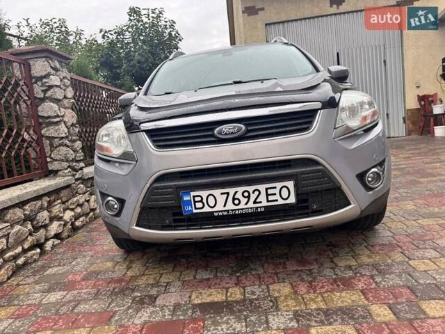 Форд Куга 2011 в Тернополе на Automoto.ua Серый Форд Куга, объемом двигателя 2 л и пробегом 252 тыс. км за 11000 $, фото 5 на Automoto.ua