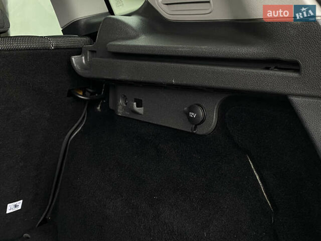 Сірий Форд Куга, об'ємом двигуна 2 л та пробігом 210 тис. км за 12100 $, фото 18 на Automoto.ua